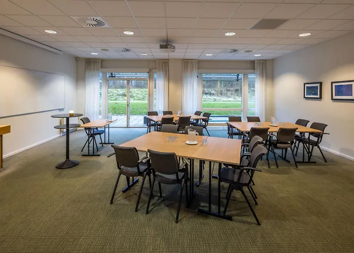 科灵斯堪迪克酒店 科灵