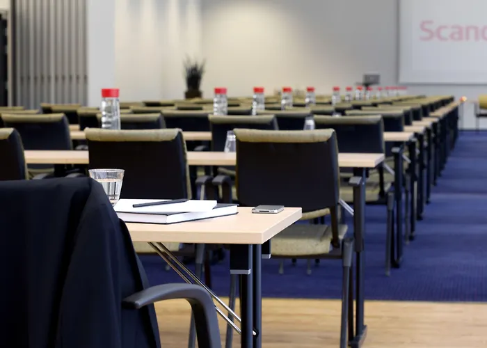 科灵斯堪迪克酒店 科灵