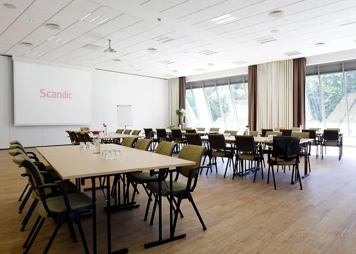 科灵斯堪迪克酒店 3*